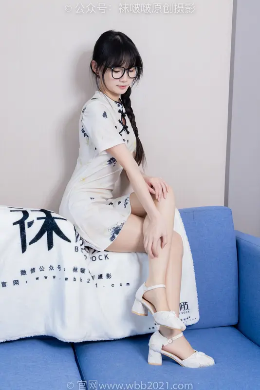 [BoBoSocks袜啵啵] NO.505 甜甜圈-低跟鞋、油亮肉丝（脚尖透明款）、旗袍（超长花絮版） 4
